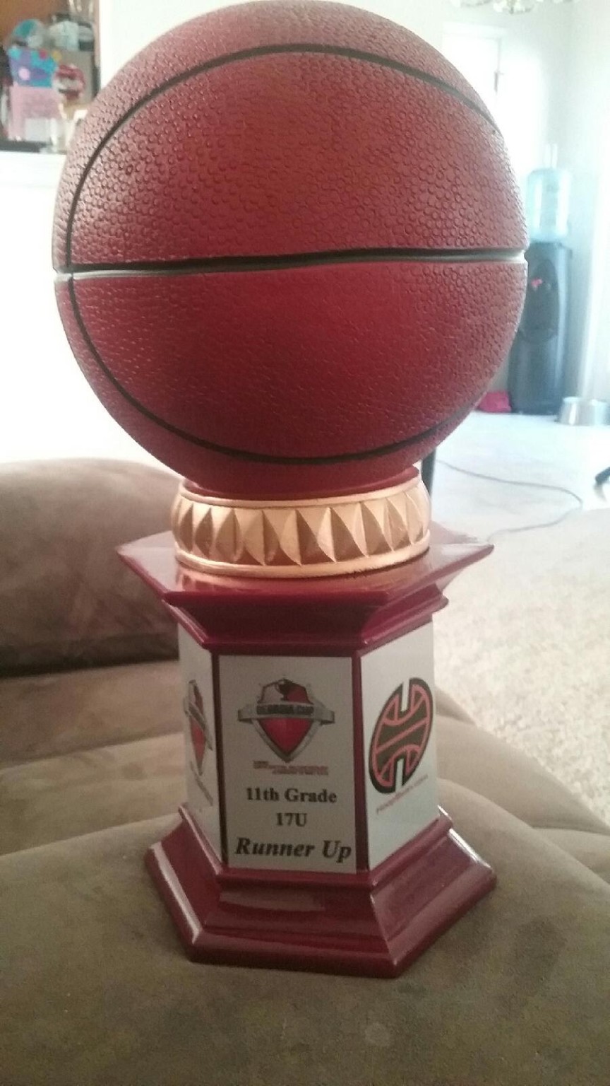 Elite Playmakers 2016 runner-up trophy